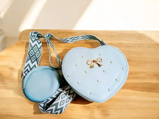 Cartera Manos Libres de Corazón